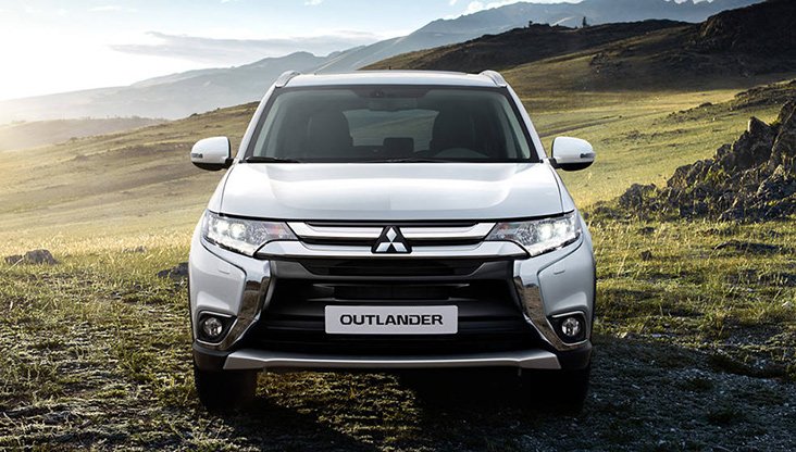 Среднеразмерный кроссовер Mitsubishi Outlander