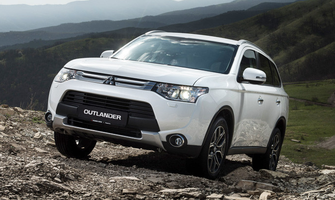 День открытых дверей в честь запуска нового Mitsubishi Outlander